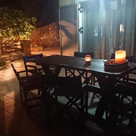 Nikolis Vacation House Βρύσες Εξωτερικό φωτογραφία