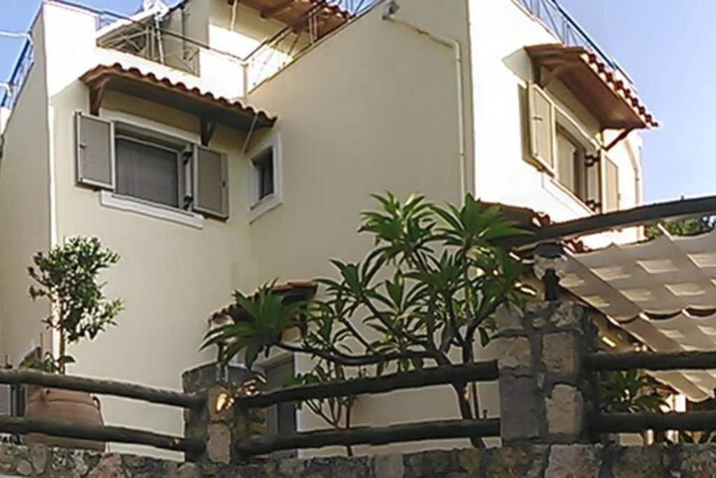 Nikolis Vacation House Βρύσες Εξωτερικό φωτογραφία